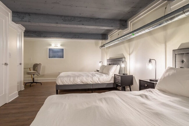 Photo - 150S S Independence Mall W Unit ID1060941P