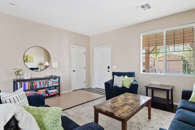 Photo - 488 E Diamond Trail Unit ID1309634P