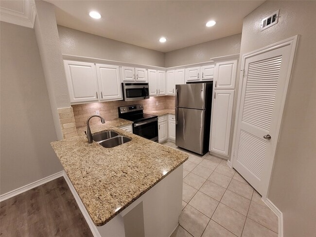 Photo - 1919 Post Oak Park Dr Unit 5101