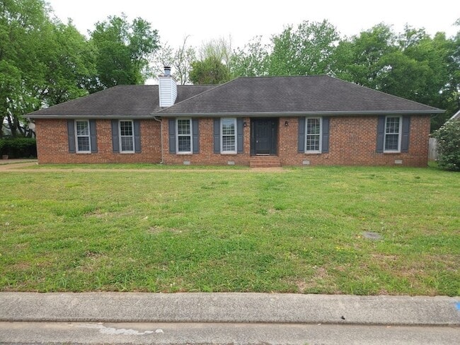Building Photo - 511 Winthorne Ct