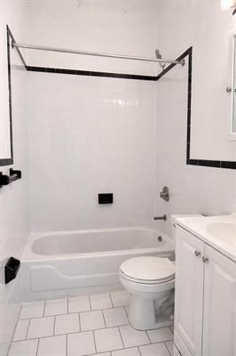 Photo - 163 Christopher Columbus Dr