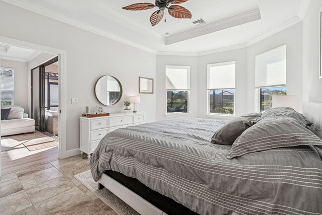 Photo - 5417 Lampiasi St Unit SI FL1-ID1590861P