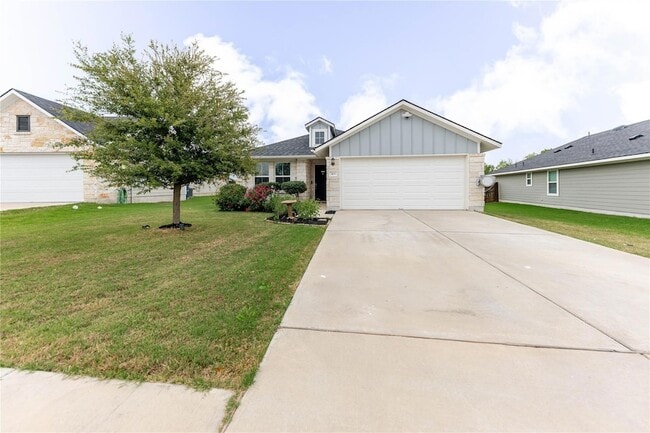 Photo - 303 Schuylerville Dr