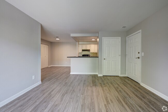 Photo - Boulder Pointe Apartments