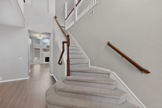 Photo - 2712 Thorncreek Ln