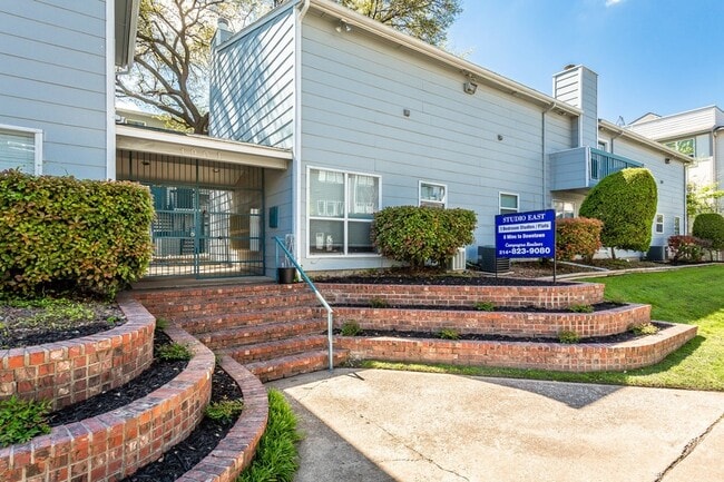 Photo - 1901 N Fitzhugh Ave Unit 12