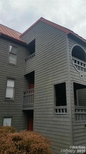Building Photo - 9029 J M Keynes Dr Unit 64