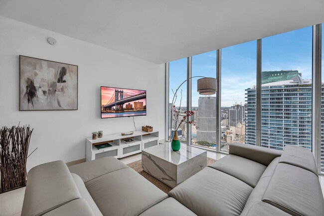 Photo - 485 Brickell Ave Unit SI ID1522104P