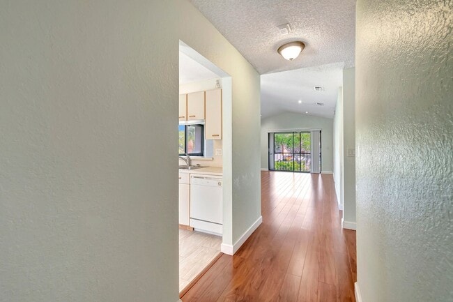 Photo - 351 Club Cir Unit 2070