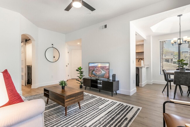 Photo - 15608 N 71st St Unit ID1035255P