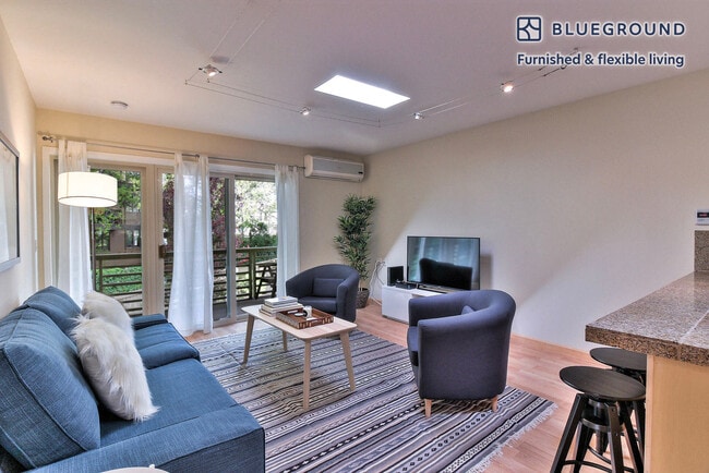 Photo - 926 Webster St Unit FL2-ID1651