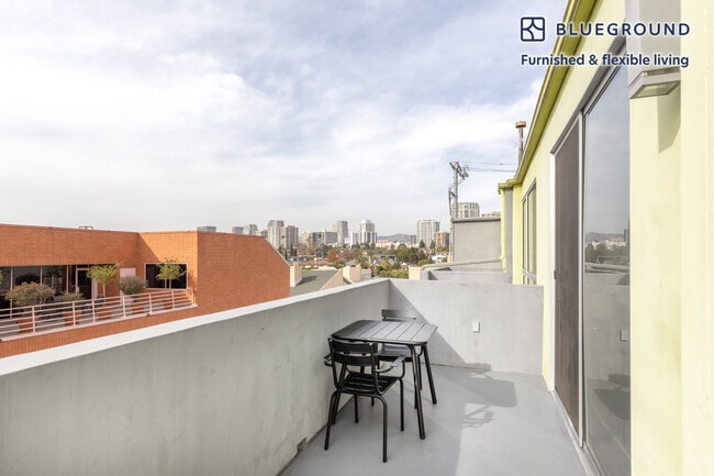 Photo - 10473 Santa Monica Blvd Unit FL5-ID374