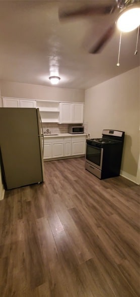 Photo - 3205 Illinois St Unit 4