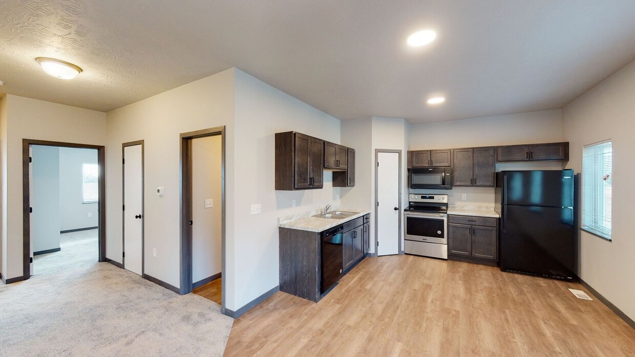 Floor Plan - 3 Bed 2 Bath Townhome