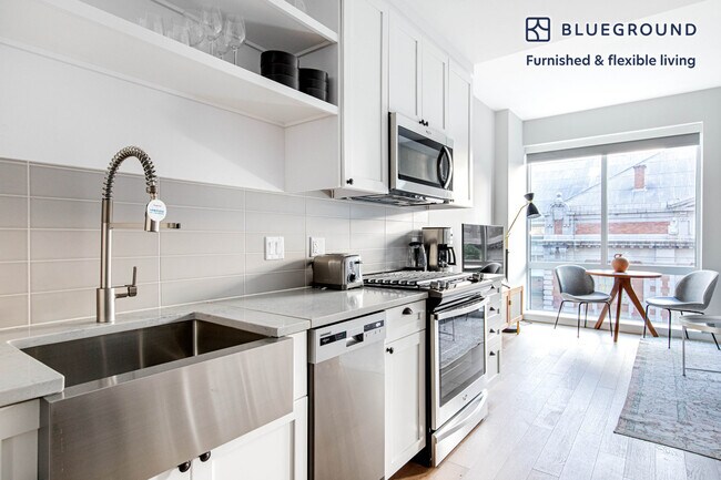 Photo - 3 Tingey Sq SE Unit FL3-ID274