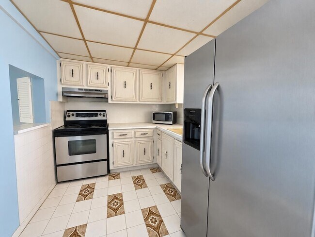 Photo - 729 Lori Dr Unit 202