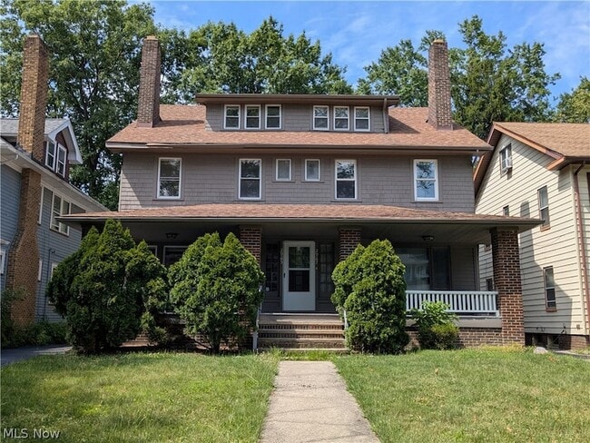 Building Photo - 2965 E Derbyshire Rd