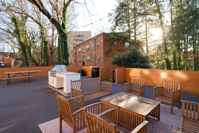 Photo - 1310 N Oak St Unit FL5-ID1022587P