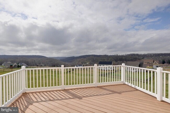 Photo - 304 Dunbar Dr
