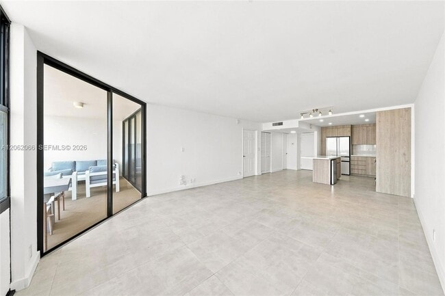 Photo - 1901 Brickell Ave Unit B2402