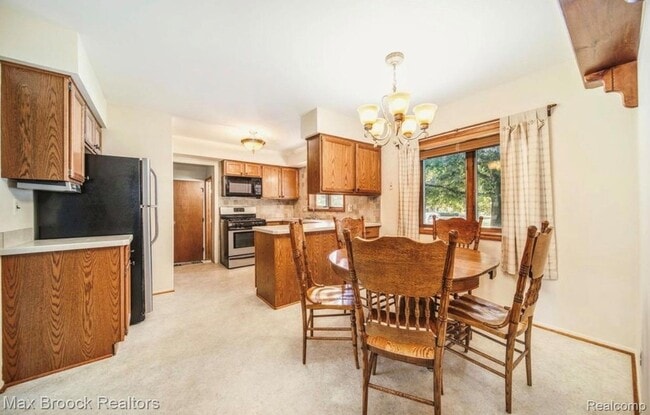 Photo - 316 Paragon Ave