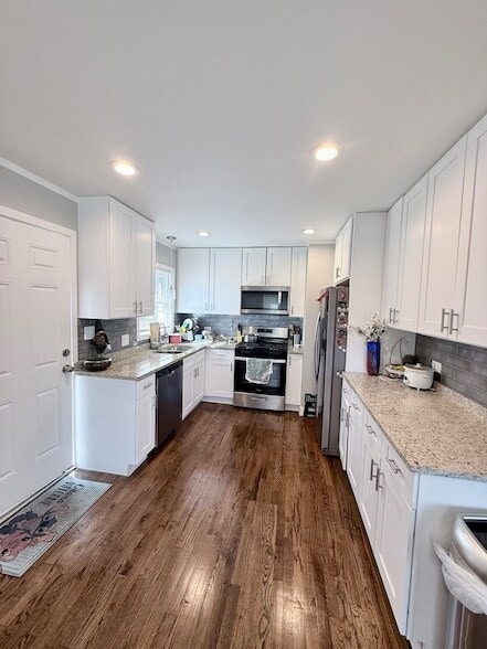 Photo - 2840 140th St