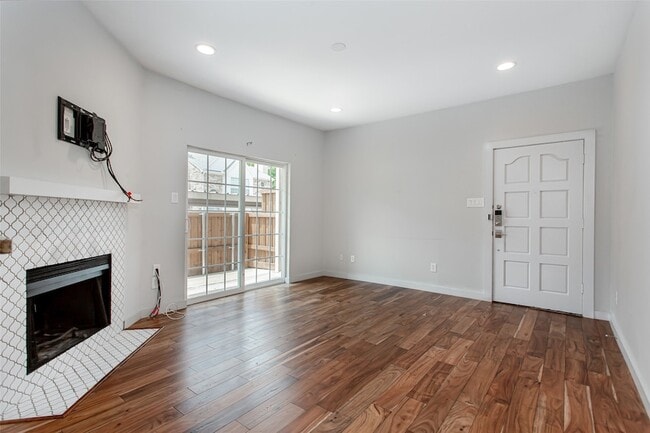 Photo - 6210 Oram St Unit 5