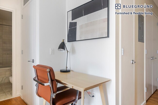 Photo - 635 W 42nd St Unit FL20-ID2018