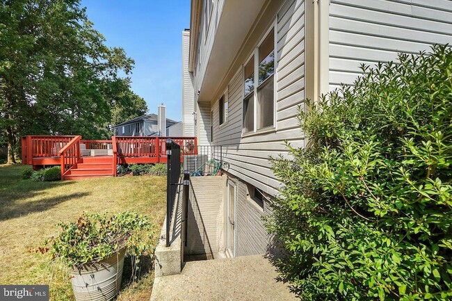 Photo - 2505 Falling Brook Terrace