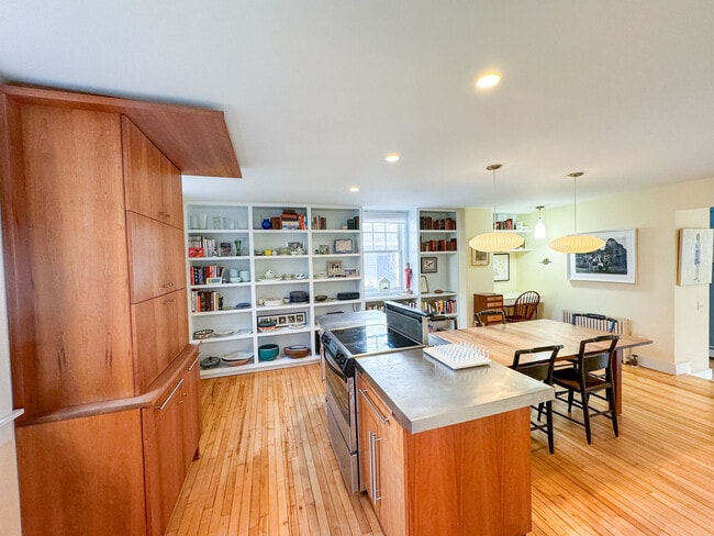 Photo - 3 Howland St Unit SI ID1238101P