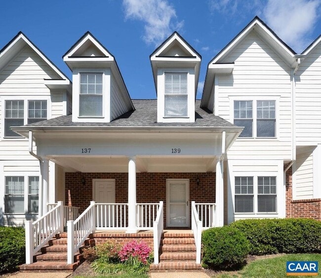 Building Photo - 139 Old Fifth Cir