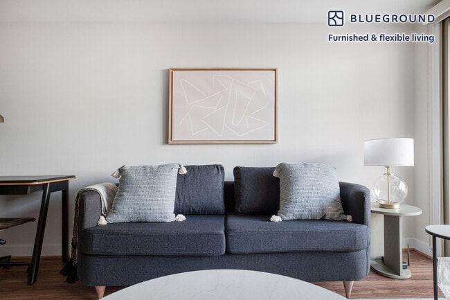 Photo - 4001 9th St N Unit SI FL17-ID390