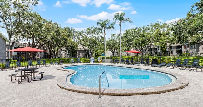 Photo - The Oaks of Woodland Park Apartments