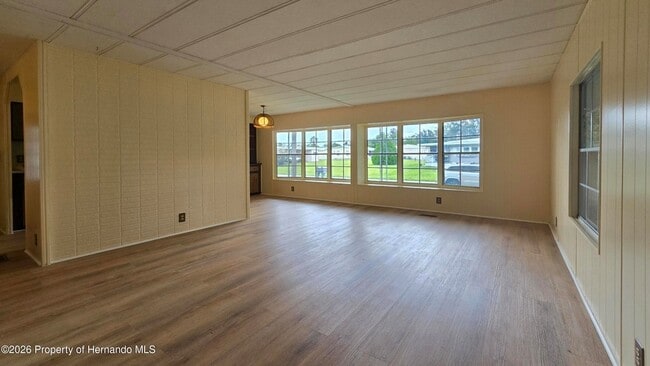 Photo - 7393 Fairlane Ave