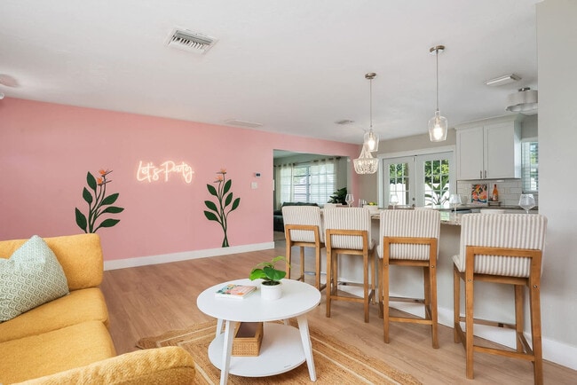 Building Photo - 1773 Eaton Dr Unit ID1032113P