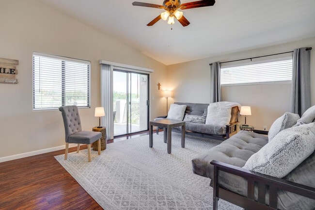 Building Photo - 1209 W Crystal Palace Pl Unit SI ID1385838P