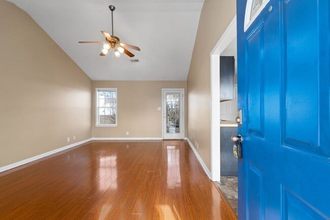Photo - 1265 Silver Star Dr
