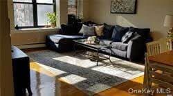 Photo - 25 W Broadway Unit 612