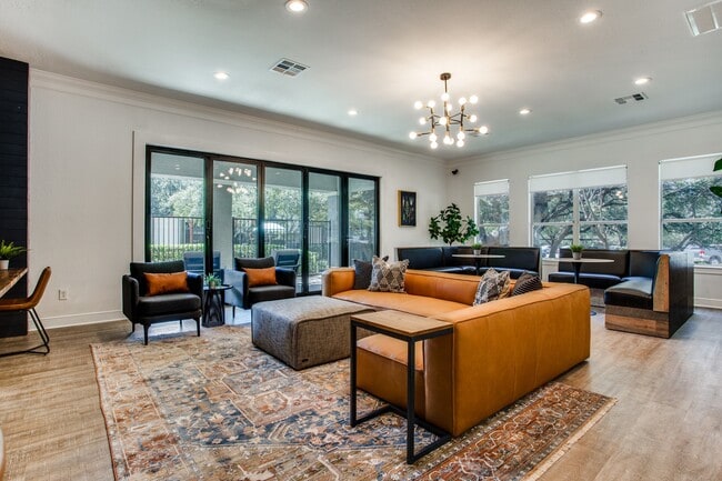 Photo - Sycamore Springs