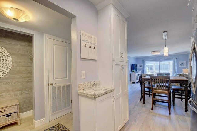 Photo - 650 Snug Harbor Dr Unit G307