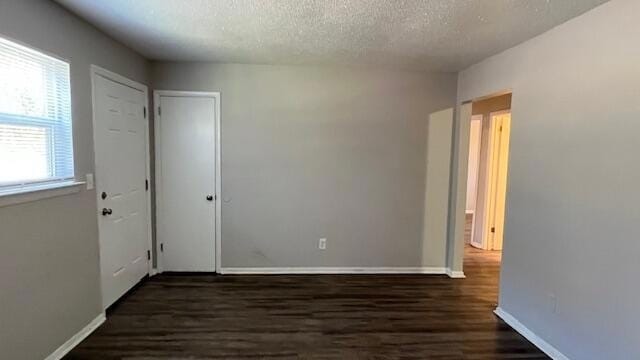 Photo - 210 Hendricks Blvd