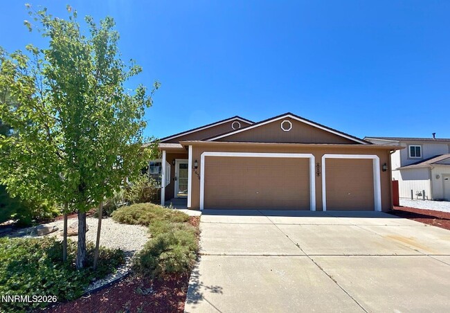 Building Photo - 17630 White Tail Ct