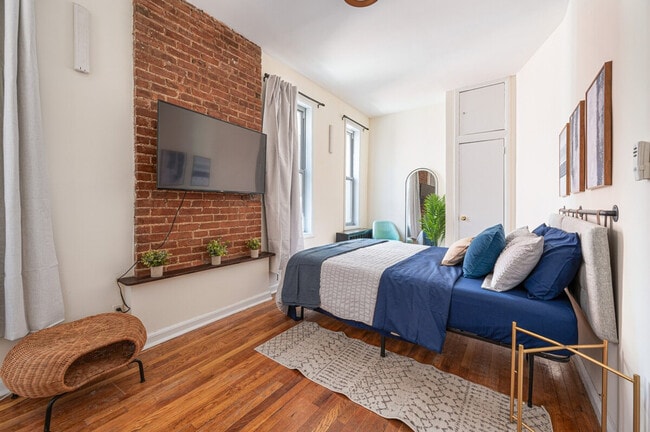 Photo - 1762 2nd Ave Unit ID1323920P