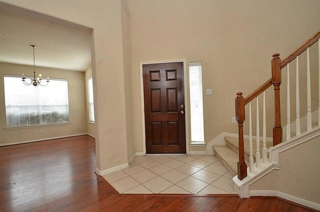 Photo - 2502 Quiet Sage Ln