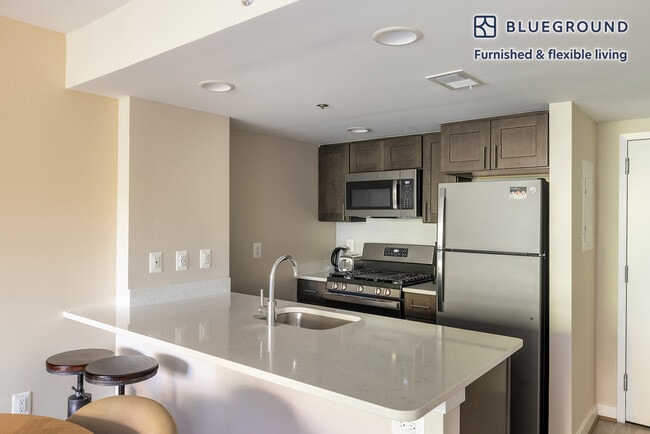 Photo - 1200 N Veitch St Unit FL5-ID902