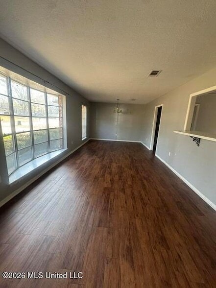 Photo - 77 Fern Valley Rd