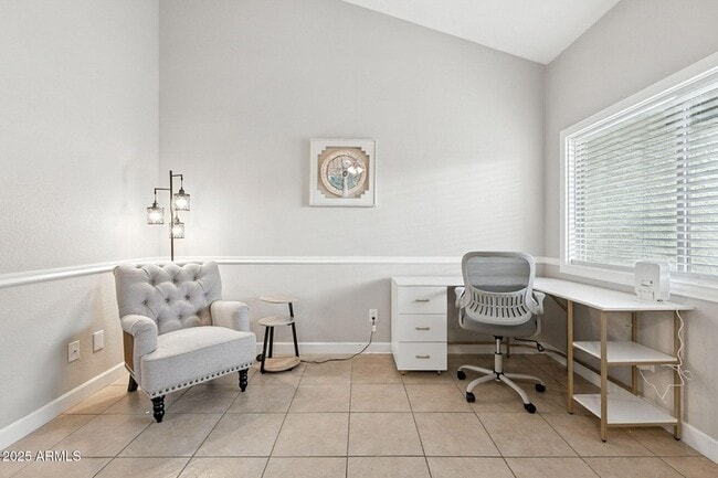 Photo - 8004 N 32nd Dr