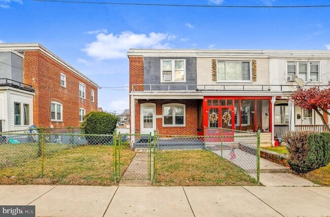 Photo - 123 Eastlawn Ave