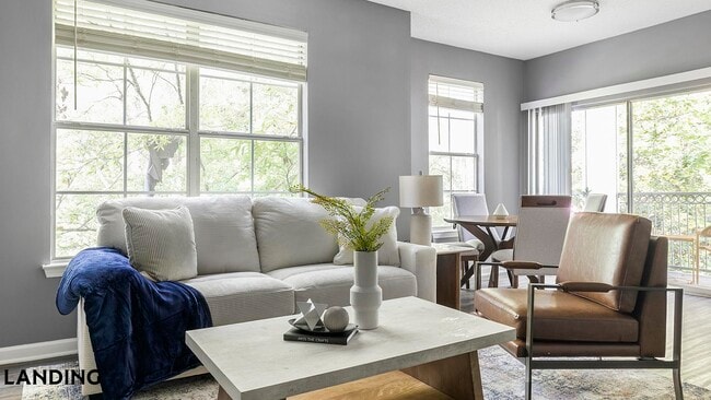 Building Photo - 100 Peyton Pl SW Unit 4208