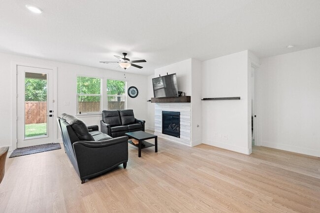 Photo - 2848 Acadia Dr